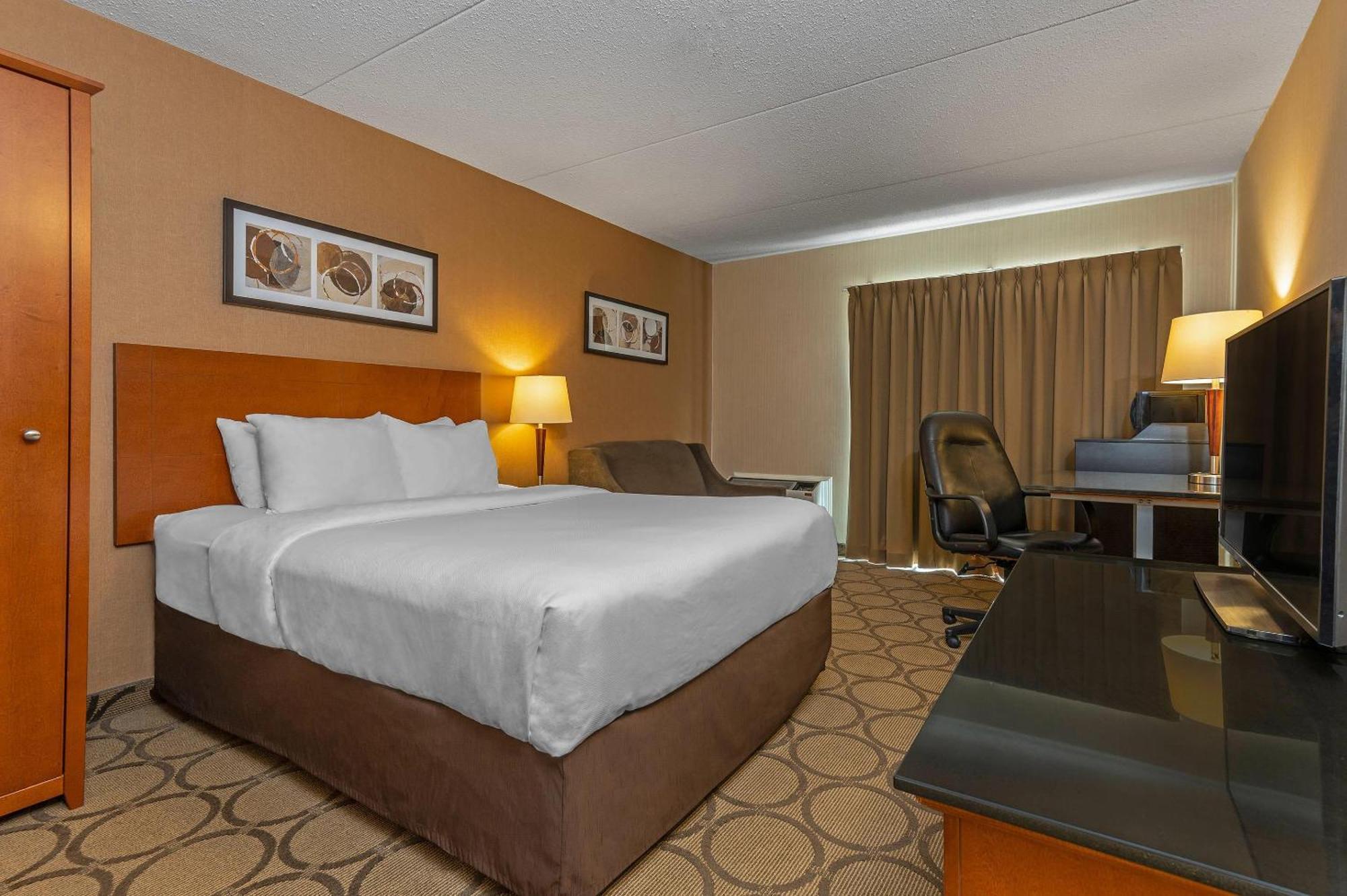 Comfort Inn Edmonton West Exterior foto